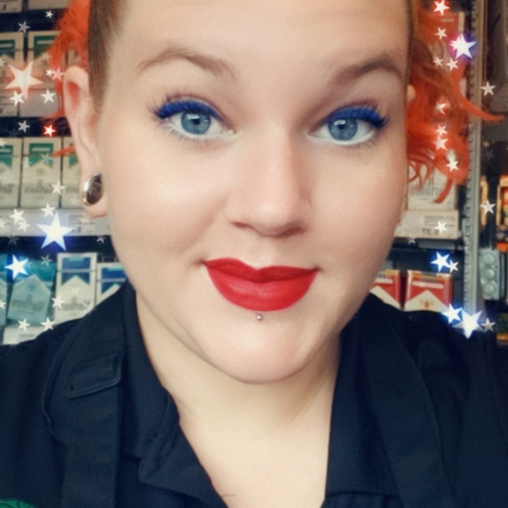 Meet your Posher, Erica